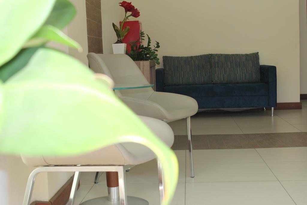 Resende Inn Bagian luar foto