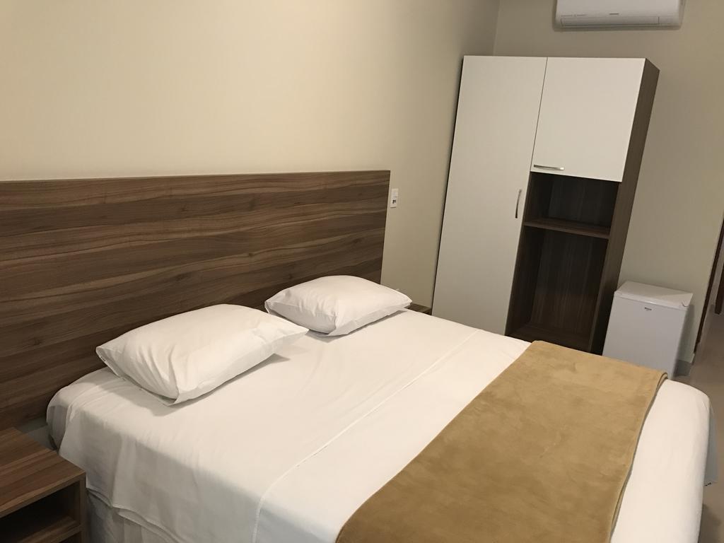 Resende Inn Bagian luar foto