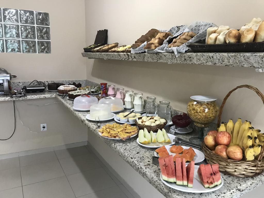 Resende Inn Bagian luar foto